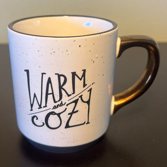 THRESHOLD Warm and Cozy White Speckled Stoneware Mug ~ Hygge Style - Picture 2 of 11